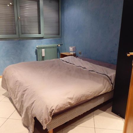 Chambre Dans Un Appartement Annecy Gare-Centre Kültér fotó
